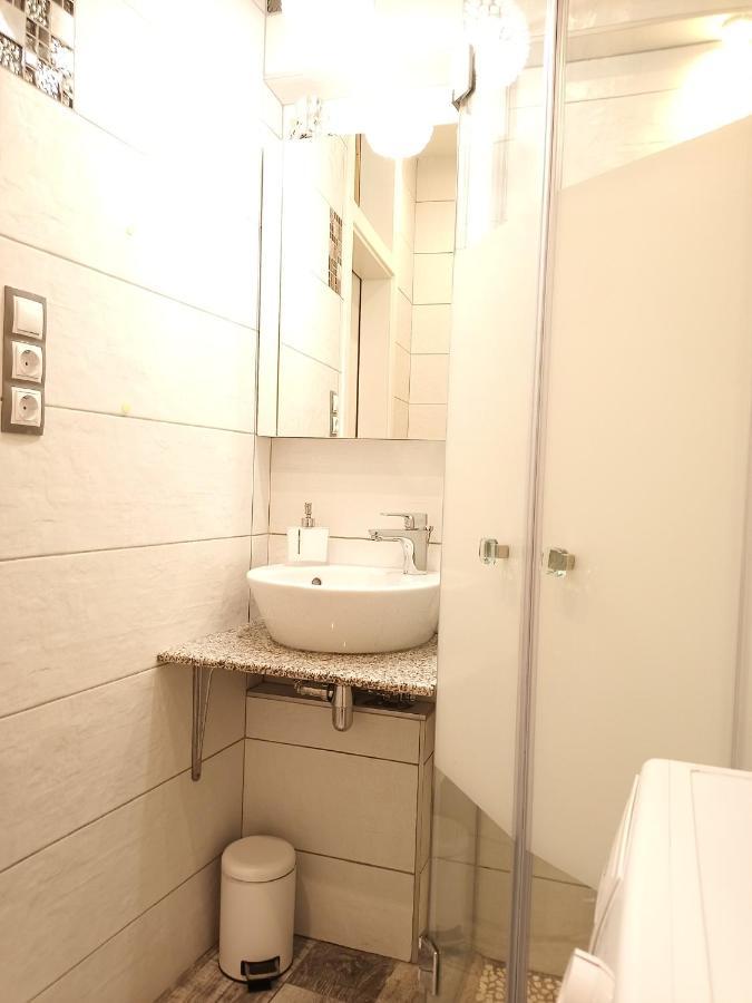 Sea Garden Apartment Varna Esterno foto