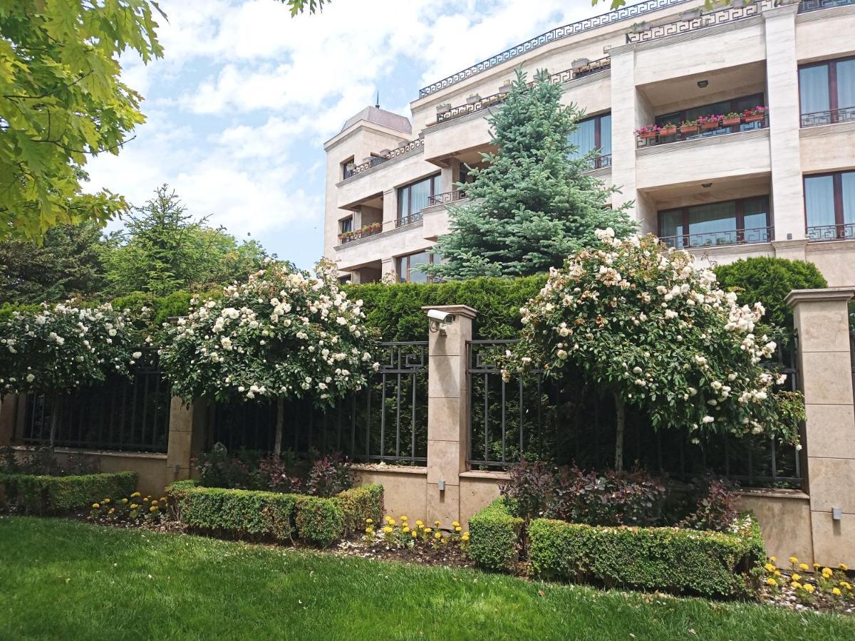 Sea Garden Apartment Varna Esterno foto